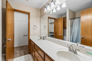 1001 SW 24th St_026.jpg