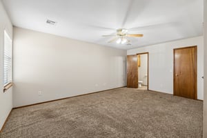 1001 SW 24th St_039.jpg