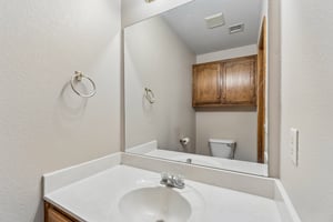 1001 SW 24th St_043.jpg