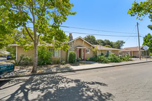 1001 Temple Ave-S2808-005.jpg
