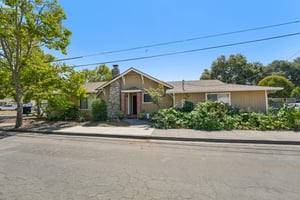 1001 Temple Ave-S2808-006.jpg