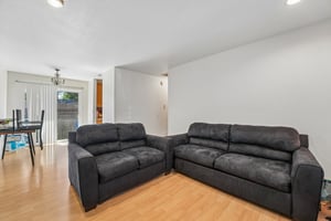 1001 Temple Ave-S2808-022.jpg