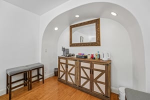 1001 Temple Ave-S2808-027.jpg