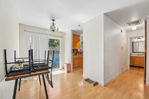 1001 Temple Ave-S2808-029.jpg