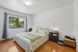 1001 Temple Ave-S2808-048.jpg