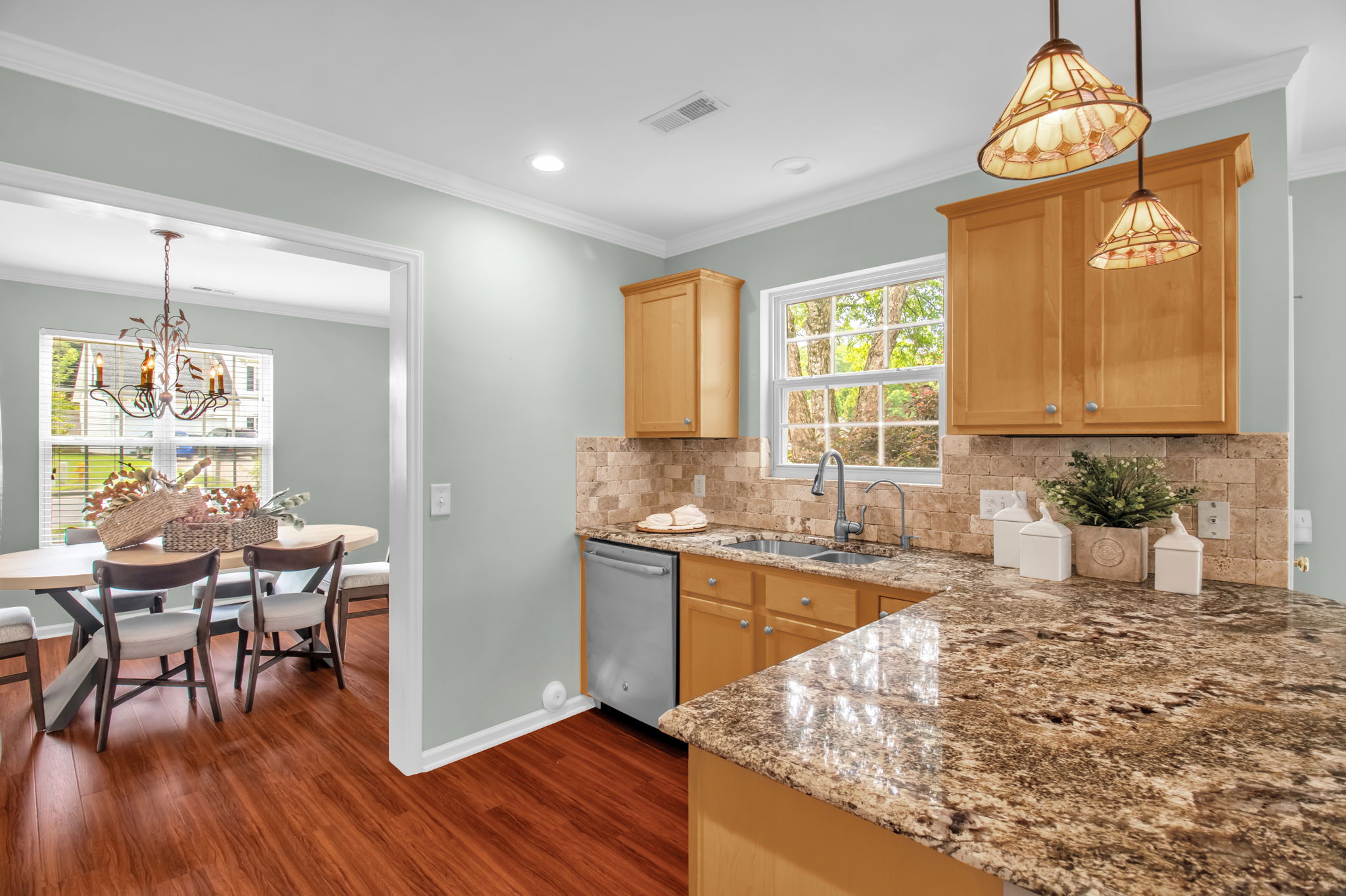 1001 Woodland Pointe Dr-13