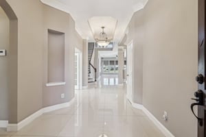 Lakeside Gables Dr-006.jpg
