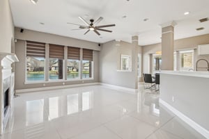 Lakeside Gables Dr-010.jpg
