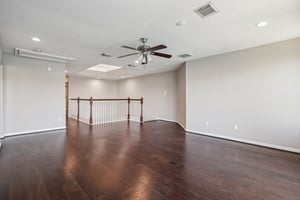 Lakeside Gables Dr-044.jpg