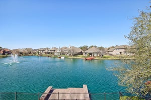 Lakeside Gables Dr-055.jpg