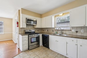 Warwana Rd-S1302-009.jpg