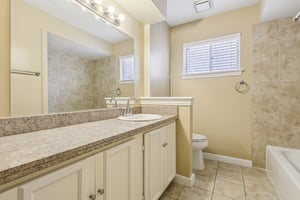 Warwana Rd-S1302-020.jpg