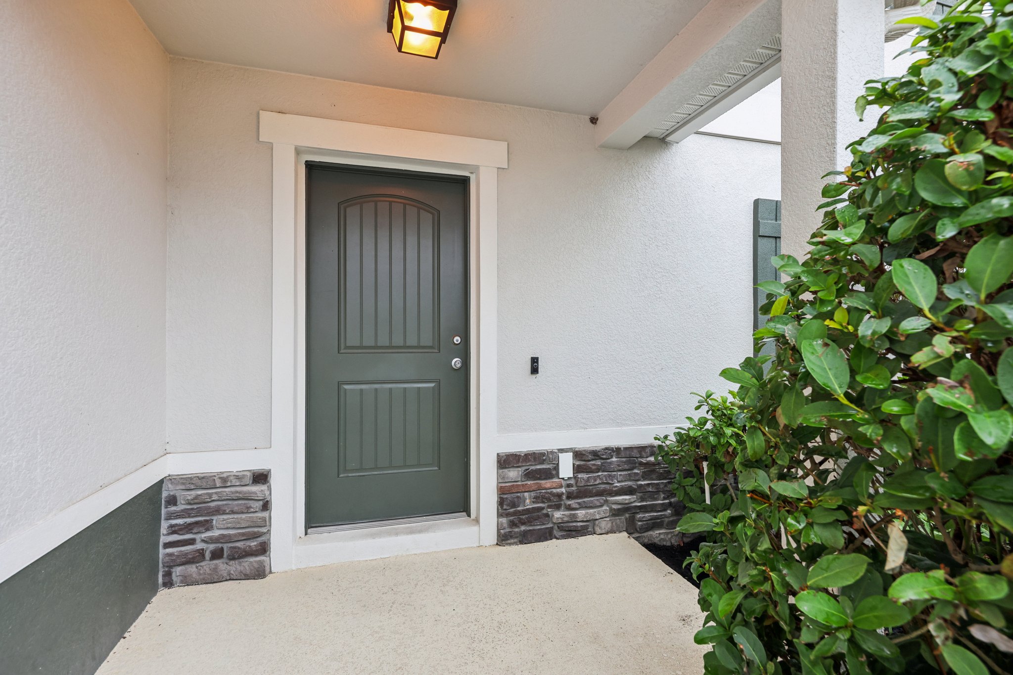 Weathers Loop-S0602-005.jpg