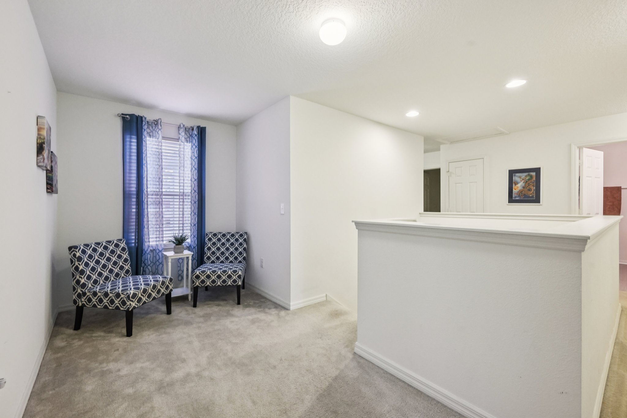 Weathers Loop-S0602-021.jpg