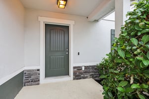 Weathers Loop-S0602-005.jpg