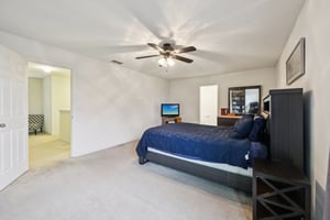 Weathers Loop-S0602-025.jpg