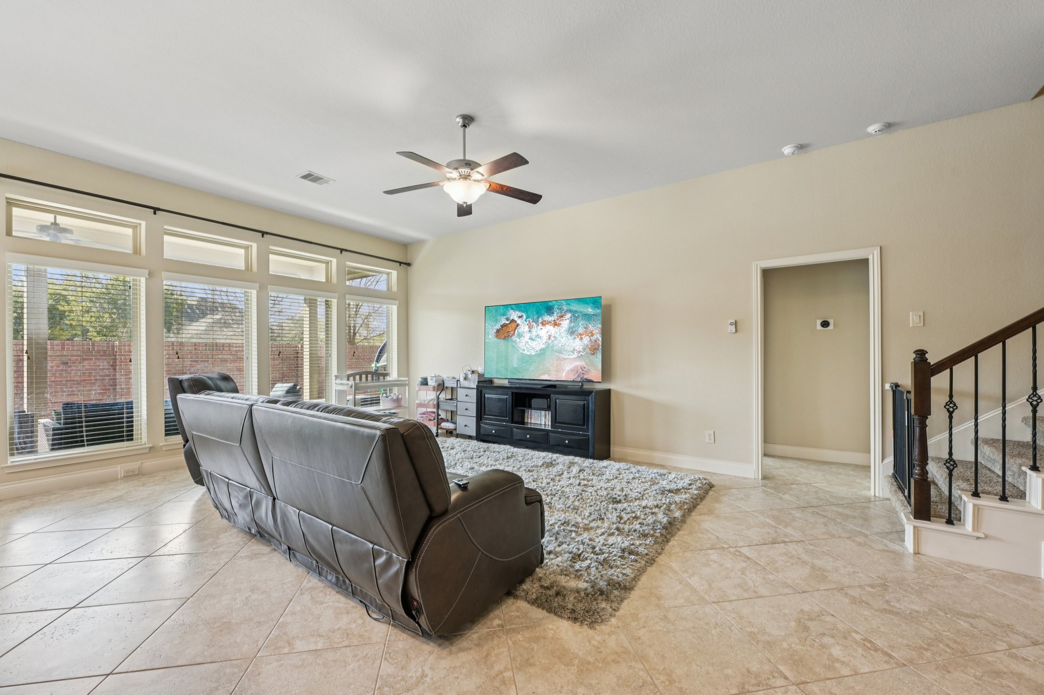 Foggy Riv-L0801-012.jpg