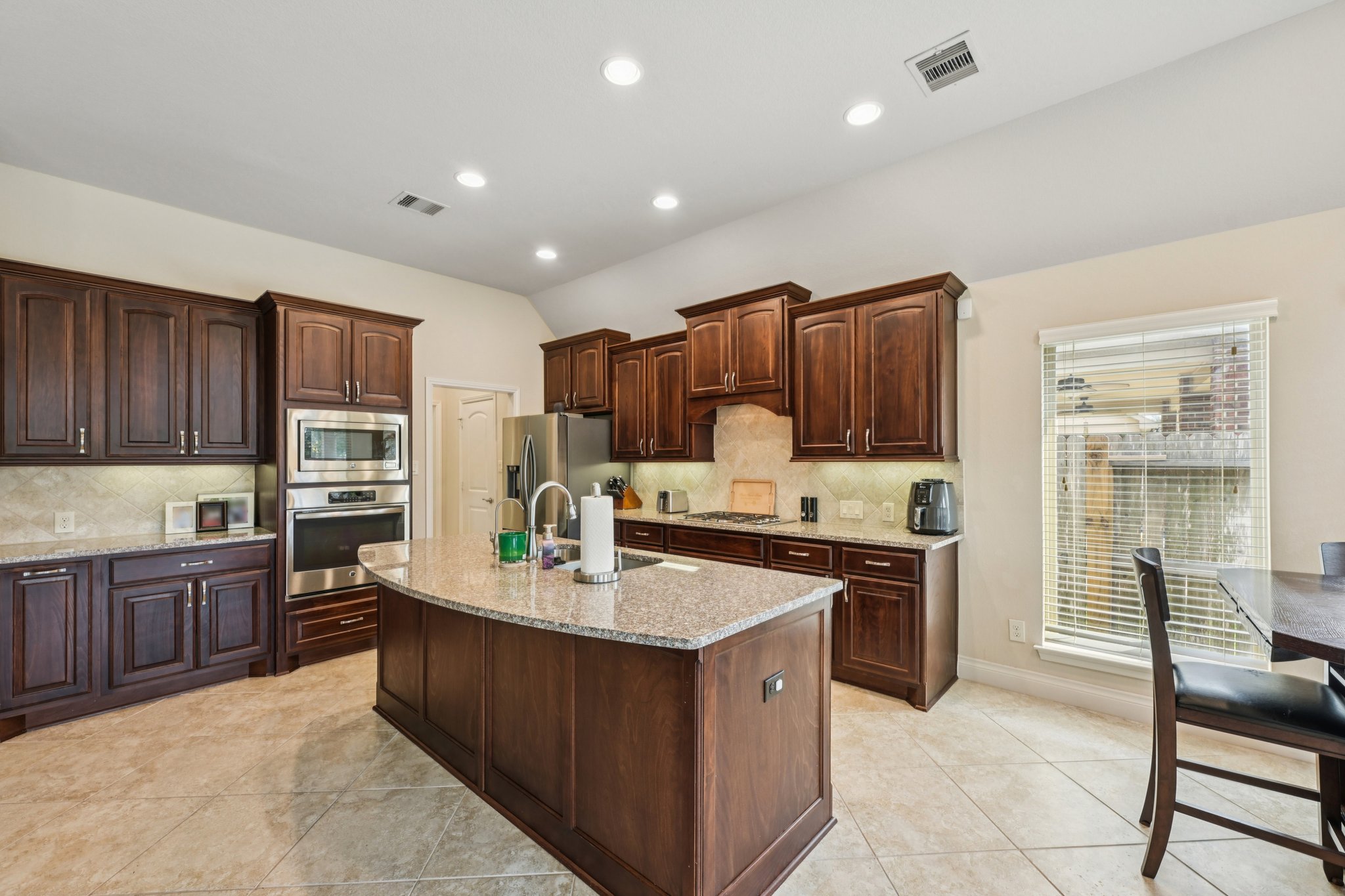 Foggy Riv-L0801-017.jpg