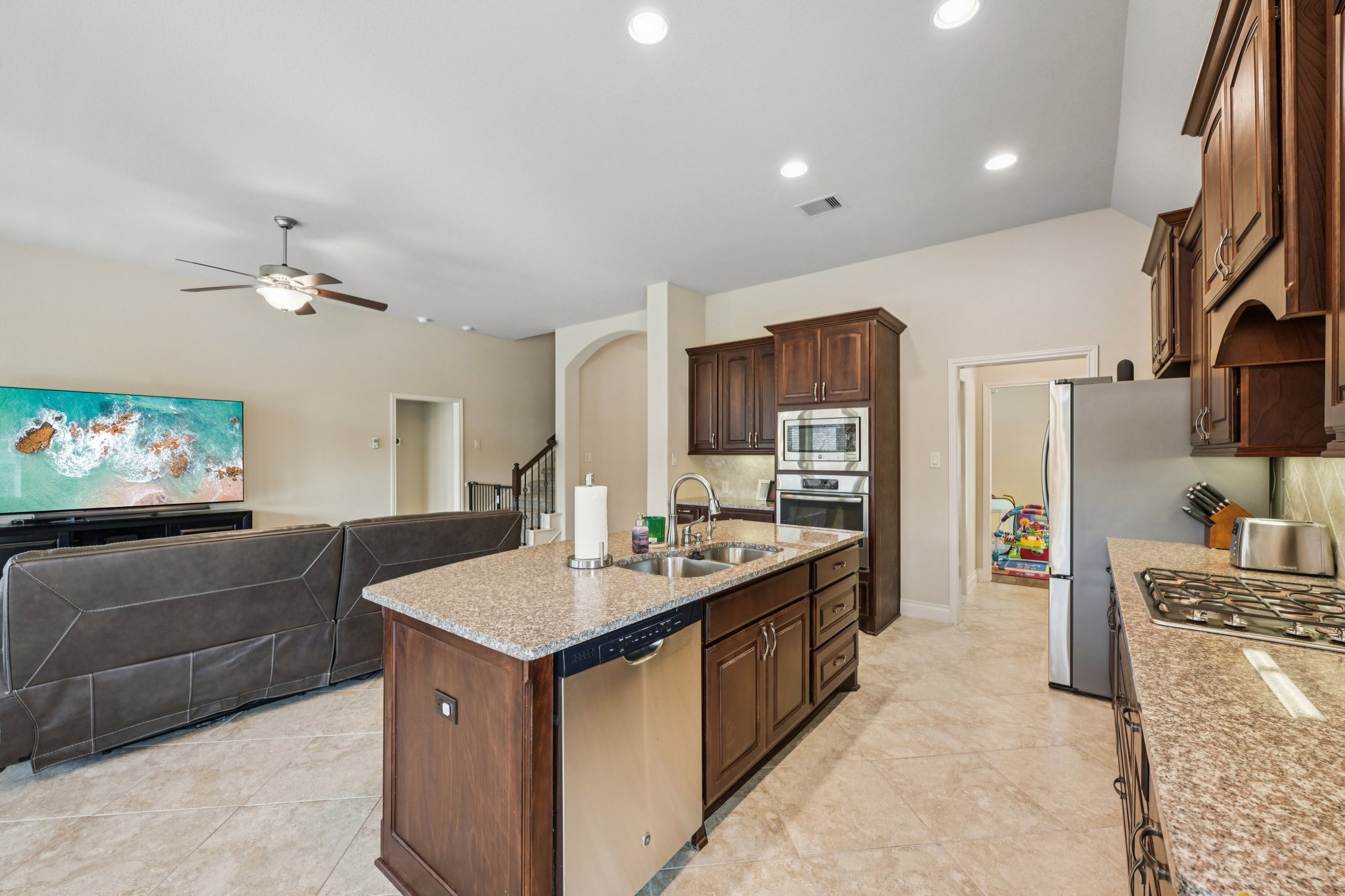 Foggy Riv-L0801-019.jpg