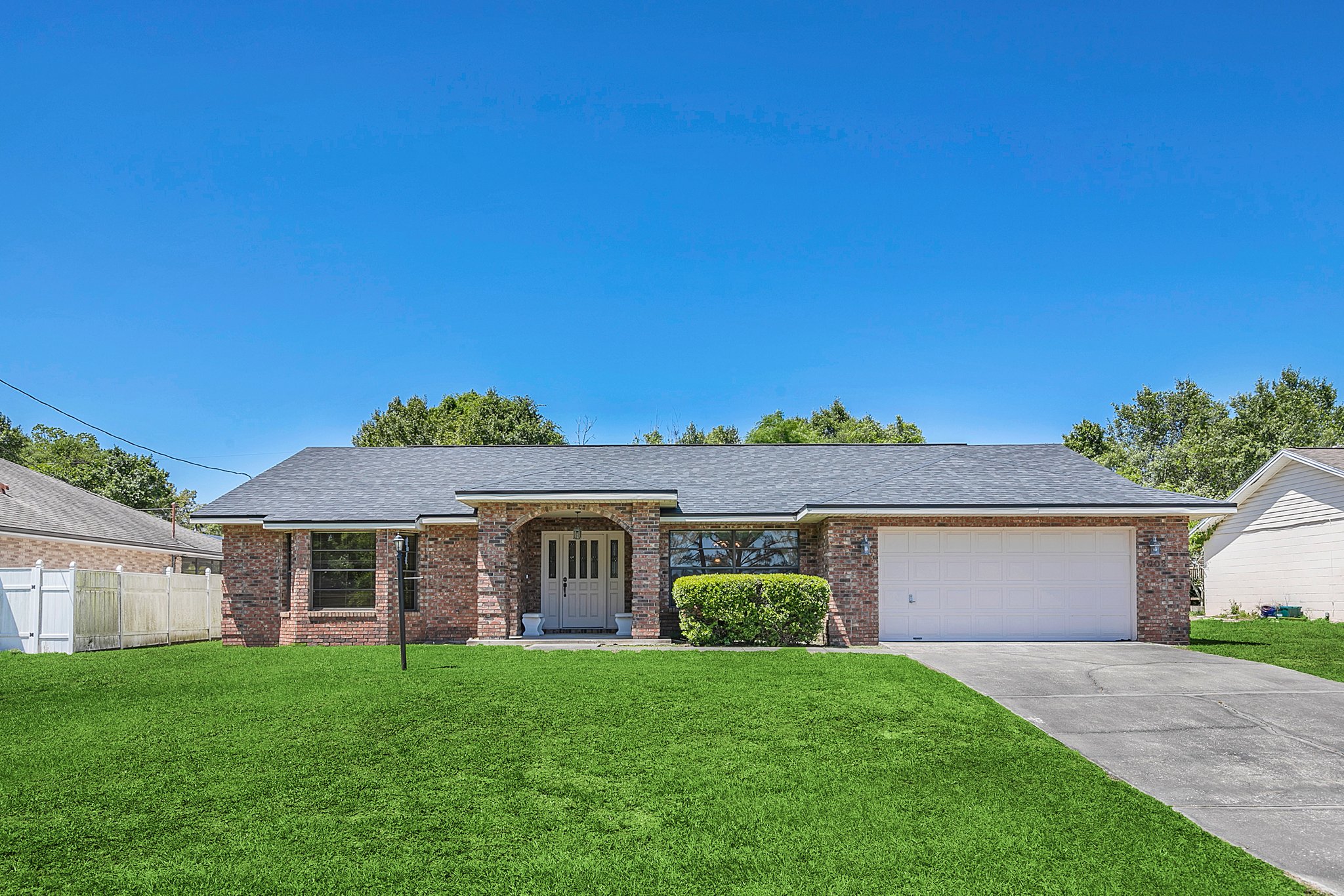 1002 E Gaucho Cir, Deltona, FL 32725, USA Photo 1