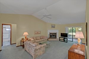 1002 E Gaucho Cir, Deltona, FL 32725, USA Photo 2