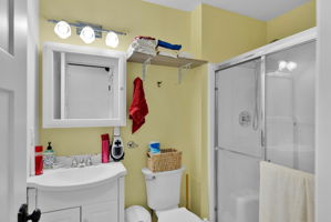  Photo 44