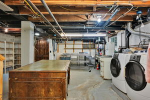  Photo 49