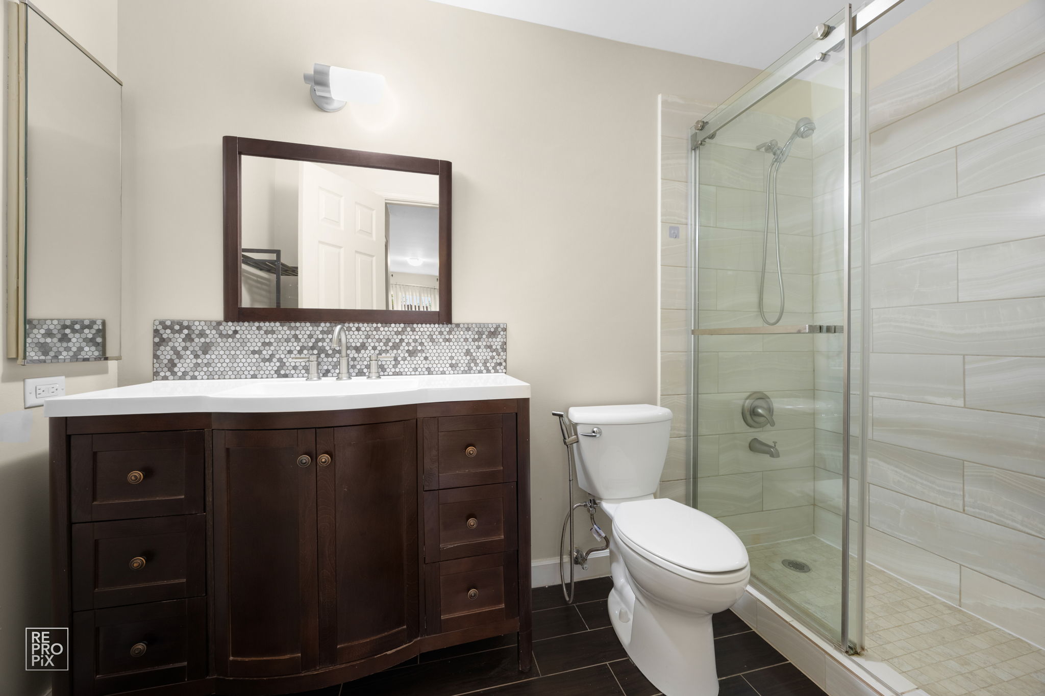 1002 Hobson Dr, Buffalo Grove, IL 60089_018