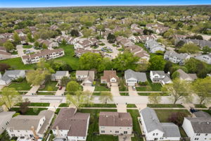 1002 Hobson Dr, Buffalo Grove, IL 60089_001