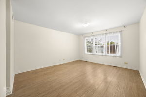 1002 Hobson Dr, Buffalo Grove, IL 60089_017