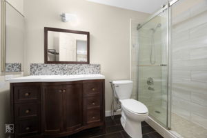 1002 Hobson Dr, Buffalo Grove, IL 60089_018