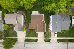 1002 Hobson Dr, Buffalo Grove, IL 60089_030