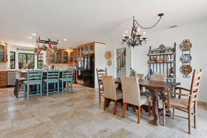 20 - Kitchen & Dining