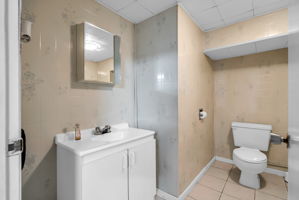  Photo 29