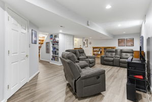  Photo 40