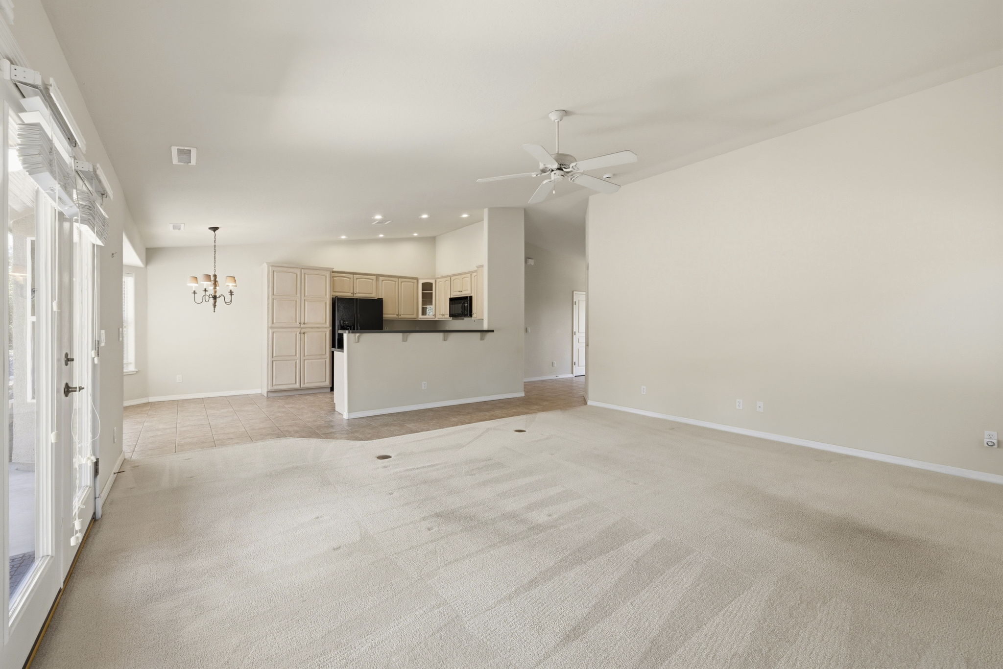 Liivng Room 2