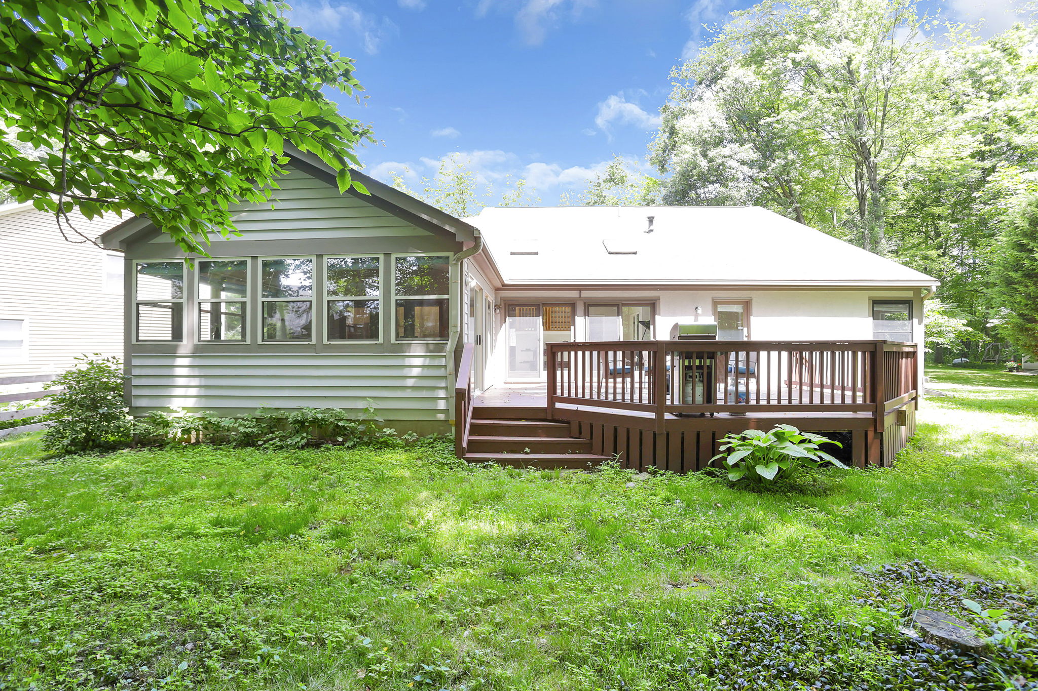  Photo 81