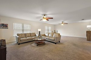 Enormous Bonus Room!