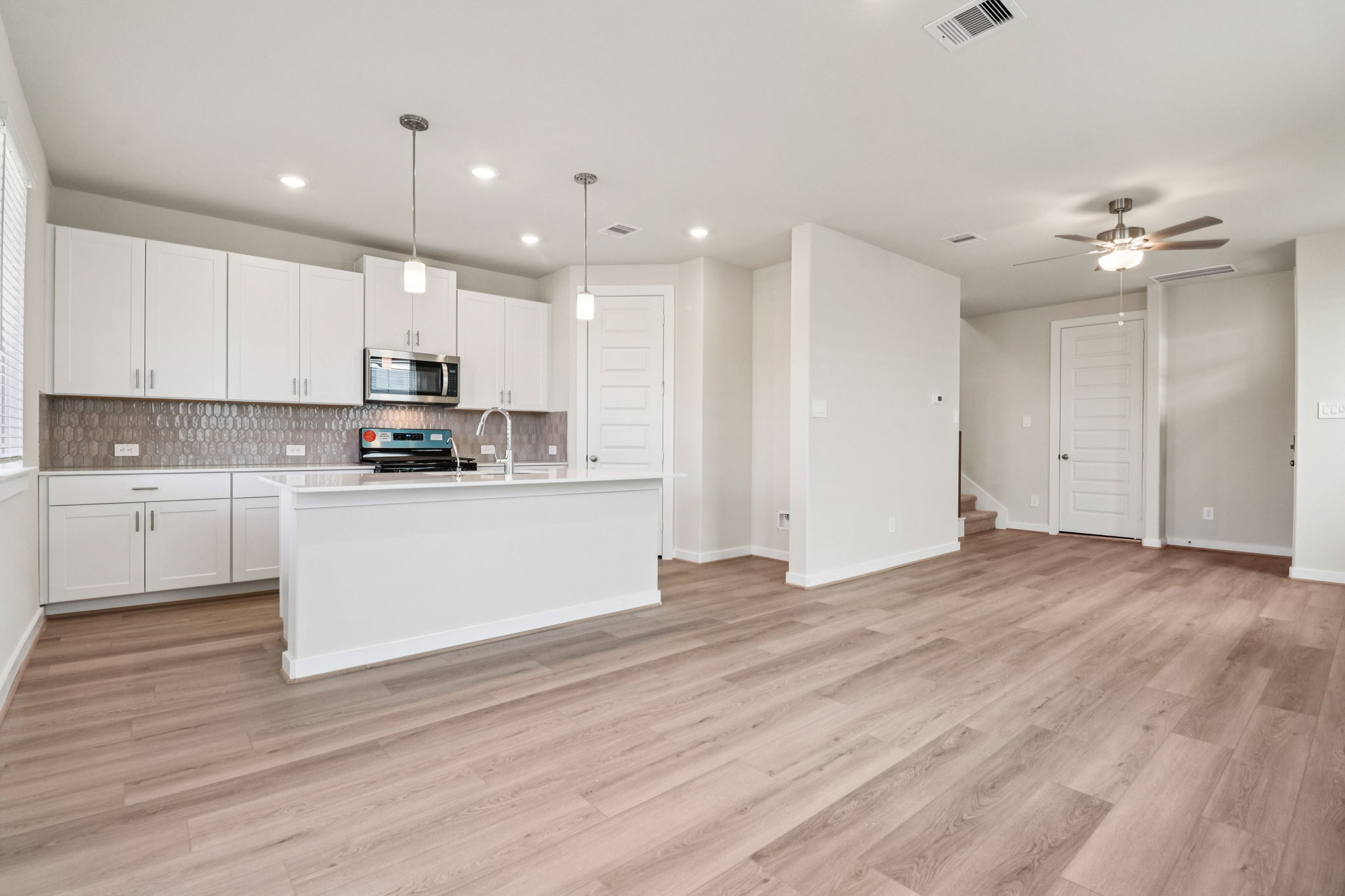 Houston - Spring Brook Village - 10024 Rustic Charm St Houston TX 77080 - 009