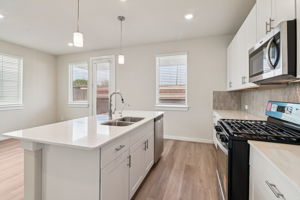 Houston - Spring Brook Village - 10024 Rustic Charm St Houston TX 77080 - 013