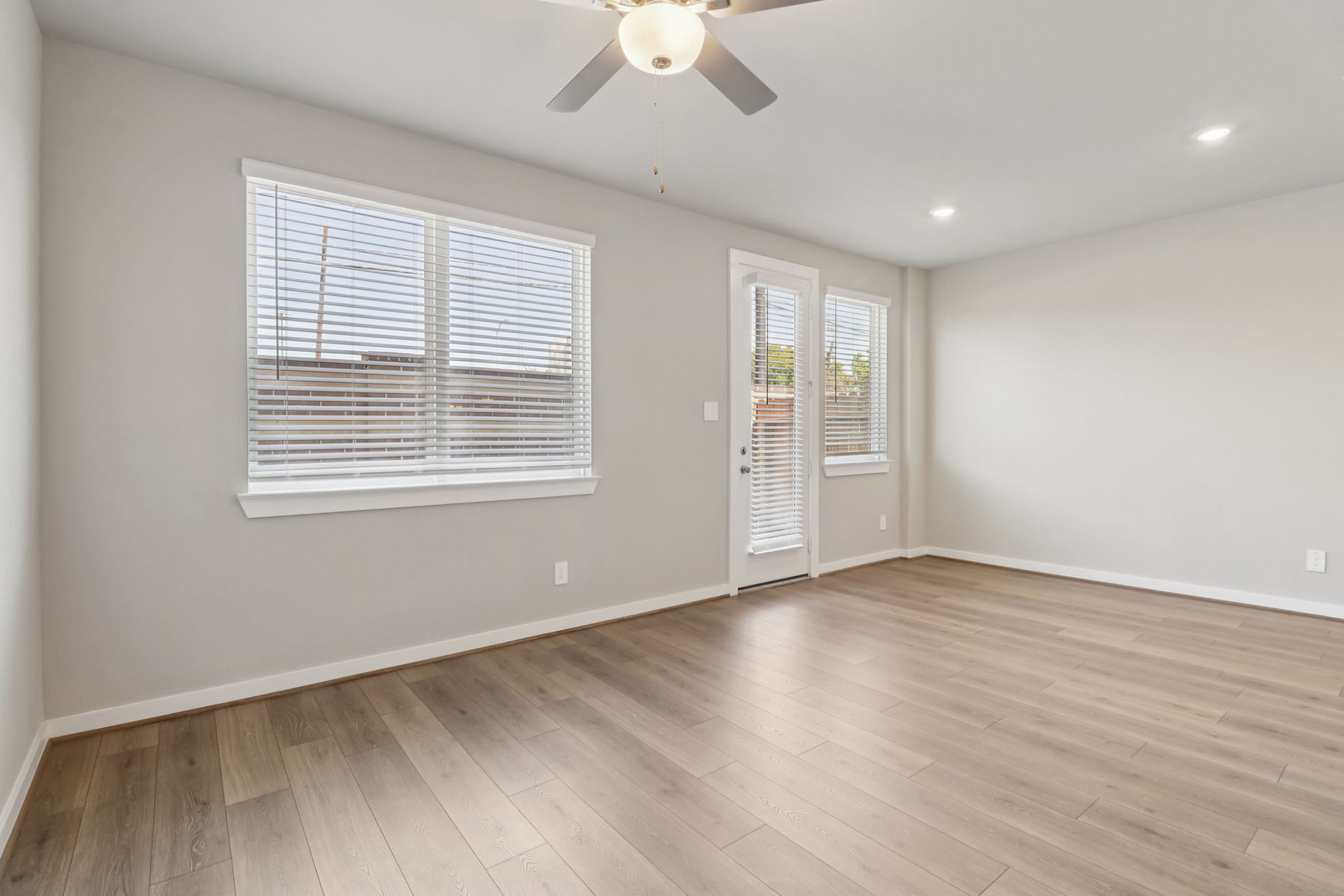 Houston - Spring Brook Village - 10026 Rustic Charm St Houston TX 77080 - 006