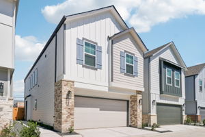 Houston - Spring Brook Village - 10026 Rustic Charm St Houston TX 77080 - 003