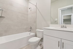 Houston - Spring Brook Village - 10026 Rustic Charm St Houston TX 77080 - 020