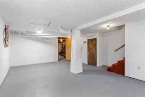  Photo 37