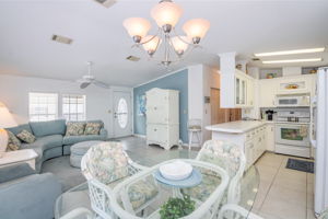 1003 Crystal Lake Dr, Naples, FL 34120, USA Photo 5