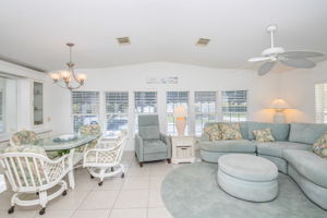 1003 Crystal Lake Dr, Naples, FL 34120, USA Photo 6