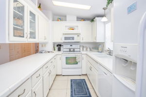 1003 Crystal Lake Dr, Naples, FL 34120, USA Photo 10