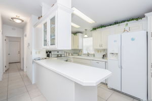 1003 Crystal Lake Dr, Naples, FL 34120, USA Photo 13