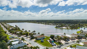 1003 Crystal Lake Dr, Naples, FL 34120, USA Photo 24