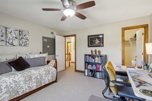 Hunt Club Ct-0105-022.jpg
